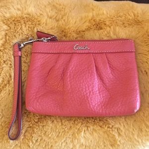 Coach Vintage Wristlet